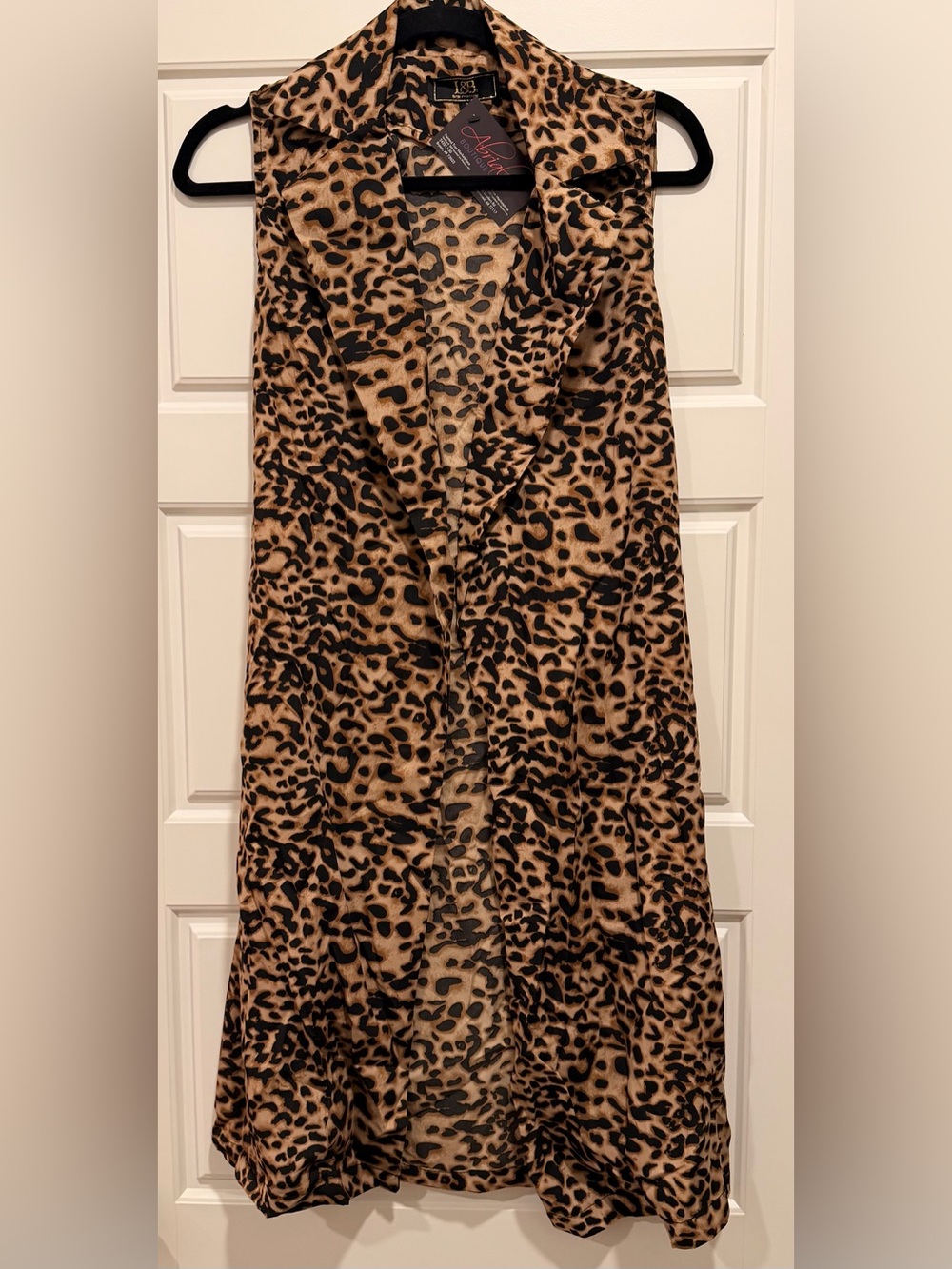 Leopard Duster - Picture 2 of 3